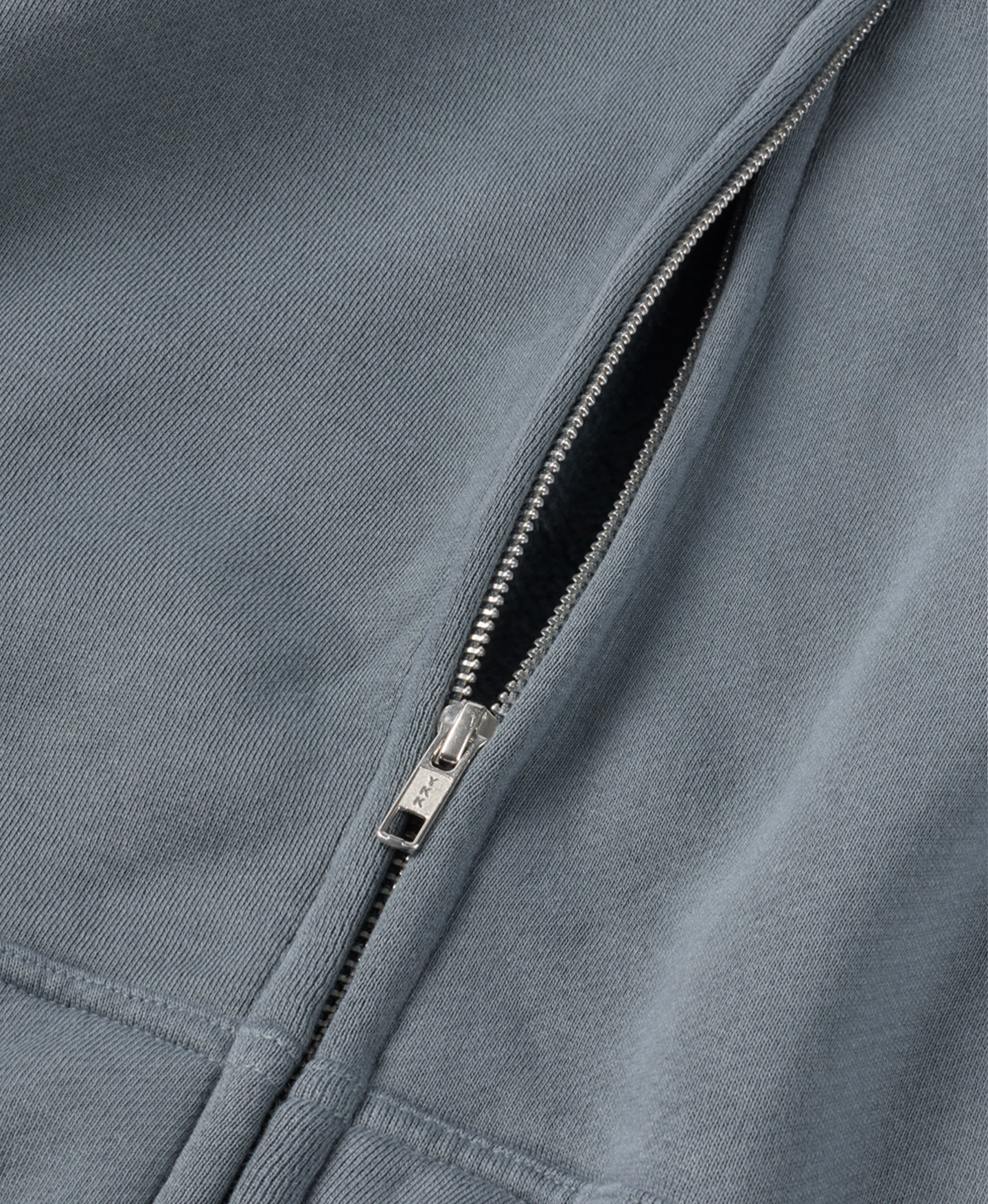 450 GSM 'Iron Gray' Zipper