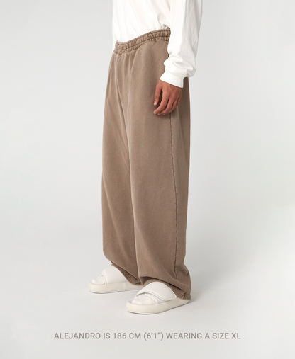 600 GSM 'Olive' Straight-leg Pants